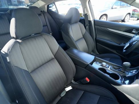 Used 2018 Nissan Maxima 3.5 S image 18