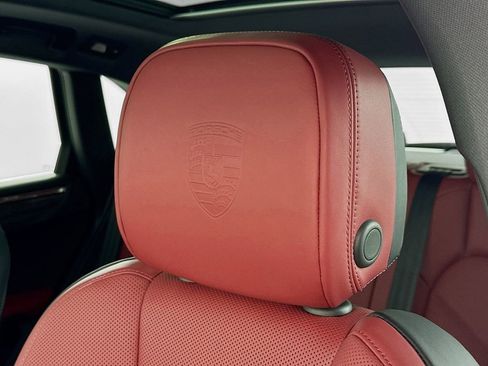 New 2026 Porsche Macan GTS AWD/4WD image 15