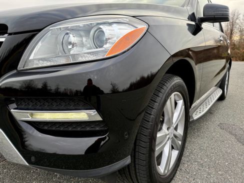 Used 2013 Mercedes-Benz ML 350 4MATIC w/ Premium 1 Pkg image 9
