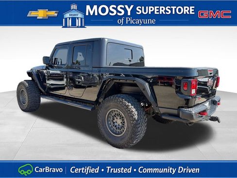 Used 2021 Jeep Gladiator Rubicon AWD/4WD image 4