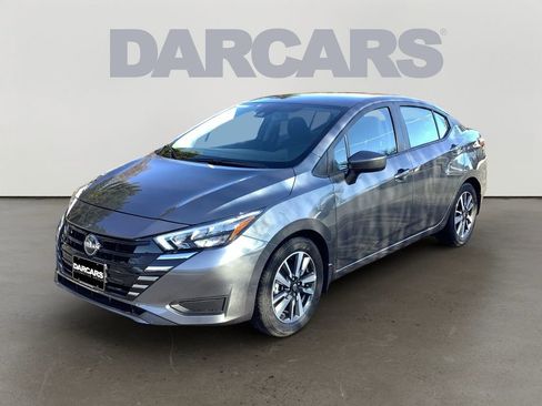 Used 2025 Nissan Versa SV w/ Trunk Package image 3