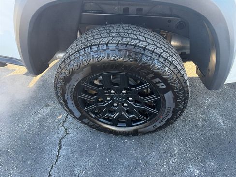 Certified 2026 Chevrolet Colorado Trail Boss image 29