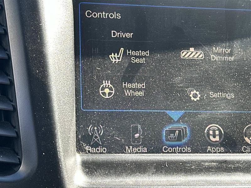 Used 2016 Chrysler 200 C w/ Sun & Sound Group FWD image 20