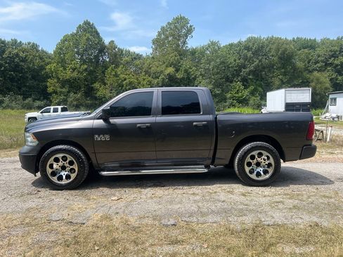 Used 2015 RAM 1500 Tradesman w/ Popular Equipment Group RWD image 5