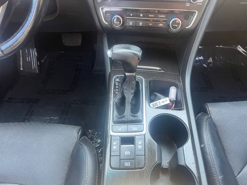 Used 2019 Kia Optima EX w/ EX Premium Package FWD image 22
