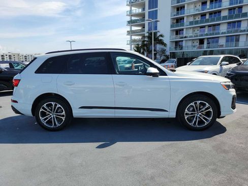 Certified 2026 Audi Q7 3.0T Premium w/ Convenience Plus Package AWD/4WD image 7