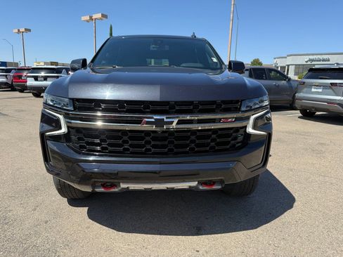 Certified 2022 Chevrolet Tahoe Z71 w/ Luxury Package AWD/4WD image 2