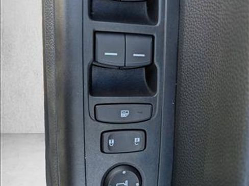 Used 2025 Honda CR-V Sport-L image 10