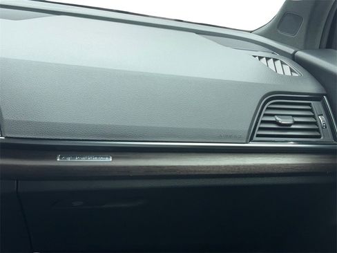 Used 2023 Audi Q5 2.0T Premium Plus w/ Premium Plus Package image 20