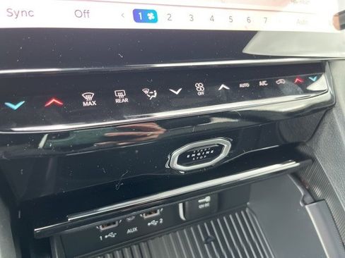 New 2026 Jeep Grand Cherokee L 4WD image 24