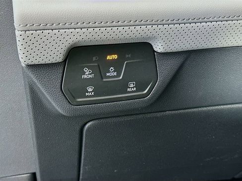 New 2026 Volkswagen Atlas Peak Edition AWD/4WD image 10