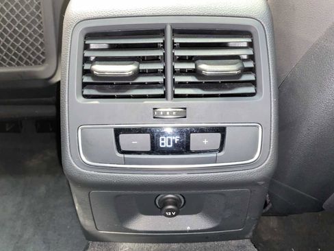 Used 2022 Audi A5 2.0T Premium Plus image 25