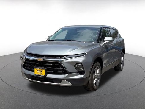 Used 2026 Chevrolet Blazer LT FWD image 7
