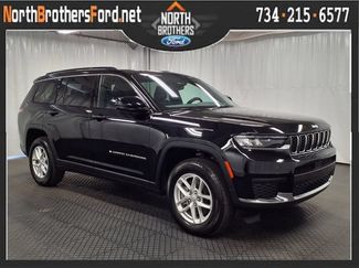 Used 2024 Jeep Grand Cherokee L Laredo w/ Luxury Tech Group I AWD/4WD video 1