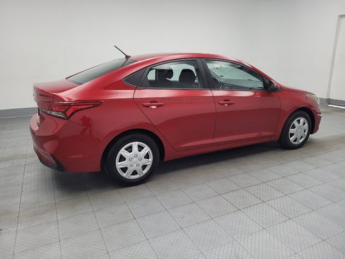 Used 2021 Hyundai Accent SE FWD image 10