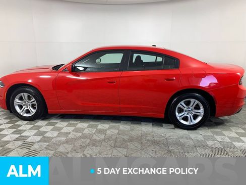 Used 2022 Dodge Charger SXT image 5