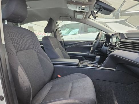 Used 2025 Toyota Camry LE FWD image 26