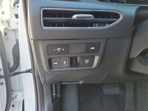 Certified 2023 Hyundai Sonata SEL w/ Convenience Package image 25