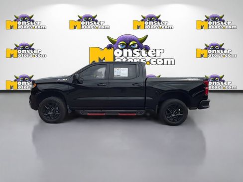 Used 2025 Chevrolet Silverado 1500 LT Trail Boss w/ Convenience Package II image 8