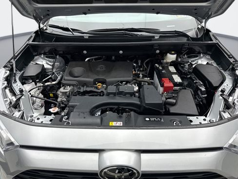 Used 2025 Toyota RAV4 XLE w/ Convenience Package AWD/4WD image 27