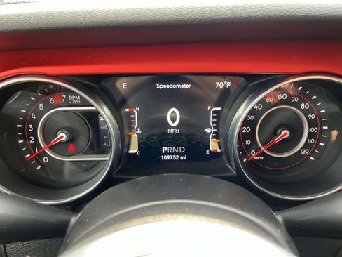 Used 2020 Jeep Wrangler Unlimited Rubicon AWD/4WD image 34