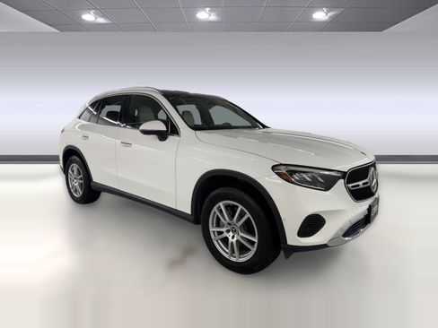 Certified 2023 Mercedes-Benz GLC 300 4MATIC image 7