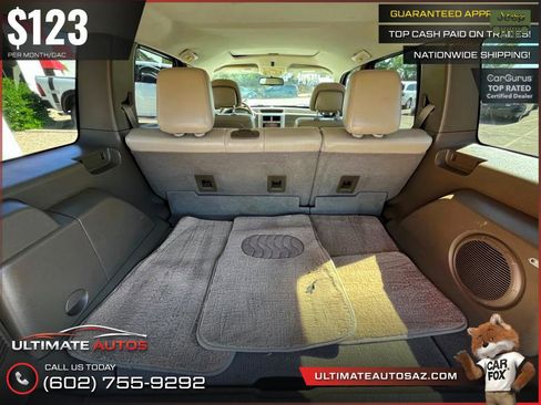 Used 2010 Jeep Liberty Limited w/ Tire & Wheel Group AWD/4WD image 19