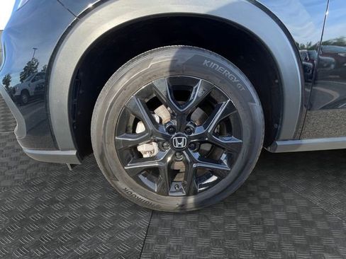 Used 2023 Honda HR-V Sport image 13