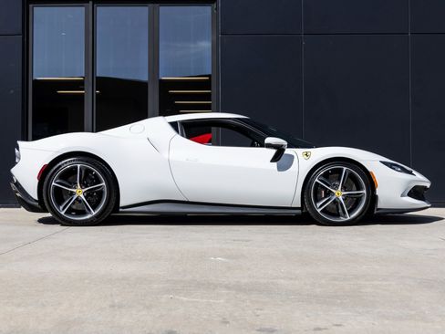 Used 2022 Ferrari 296 GTB image 10