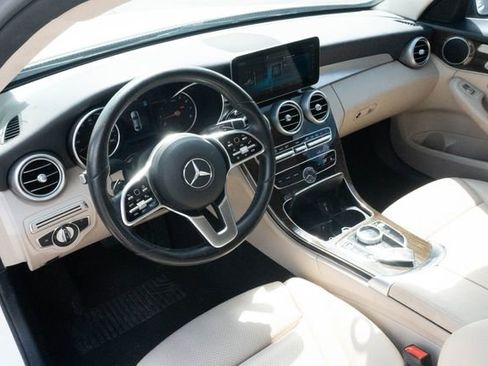Used 2019 Mercedes-Benz C 300 Sedan image 6