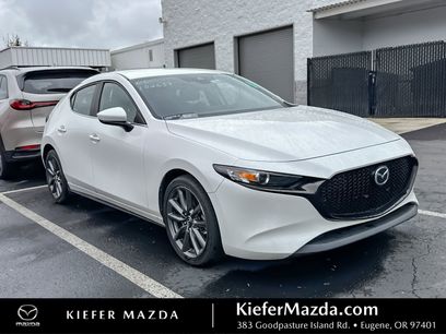 Used 2019 MAZDA MAZDA3 AWD Hatchback w/ Preferred Pkg