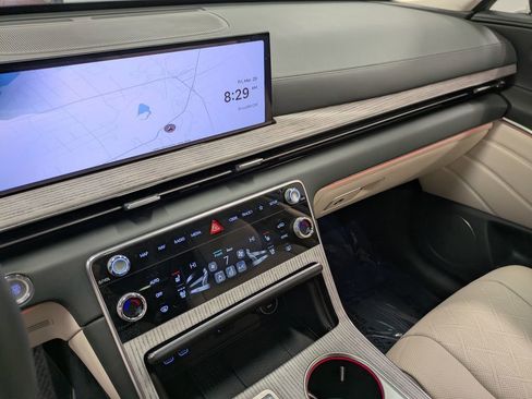 Used 2026 Genesis GV80 2.5T Advanced image 12