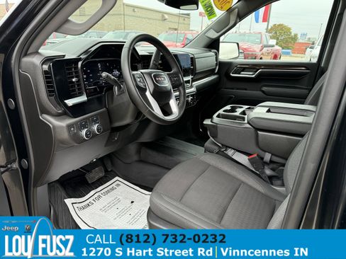 Used 2024 GMC Sierra 1500 Elevation image 17