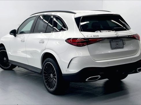 New 2026 Mercedes-Benz GLC 300 image 6