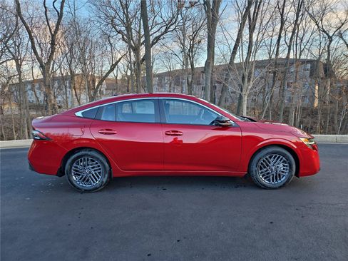 New 2026 Nissan Sentra SV w/ SV Convenience Package FWD image 2