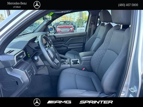 Used 2026 Toyota Tacoma SR5 AWD/4WD image 8