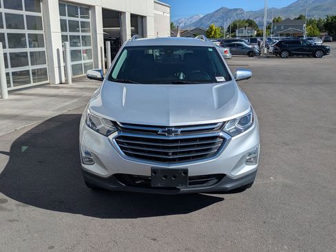 Used 2020 Chevrolet Equinox Premier AWD/4WD image 11