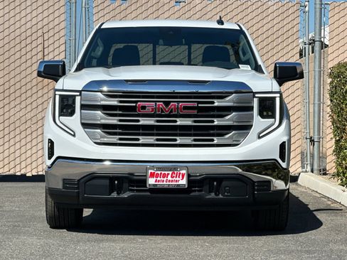 New 2026 GMC Sierra 1500 SLE w/ Preferred Package AWD/4WD image 9
