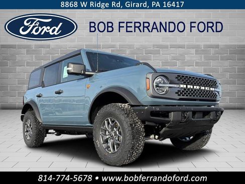 New 2025 Ford Bronco Badlands image 1