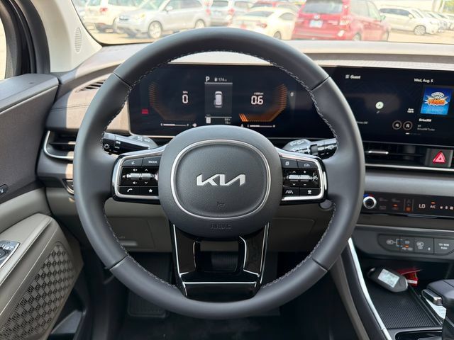 New 2026 Kia Carnival EX FWD image 10