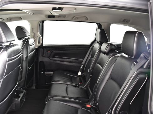 Certified 2025 Honda Odyssey Elite image 32