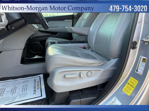 Used 2018 Honda Odyssey EX-L image 18