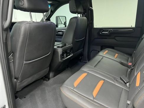 Used 2024 GMC Sierra 3500 AT4 w/ AT4 Premium Plus Package AWD/4WD image 44