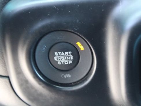 Used 2022 Jeep Wrangler Unlimited Rubicon 4xe w/ Cold Weather Group AWD/4WD image 26