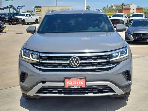 Used 2022 Volkswagen Atlas Cross Sport SEL AWD/4WD image 14
