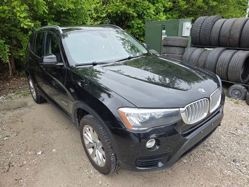 Used 2017 BMW X3 xDrive28i AWD/4WD image 3