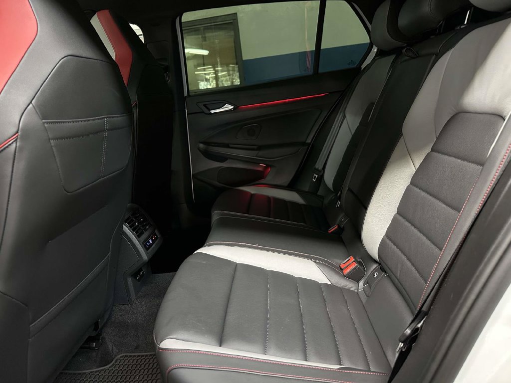 Used 2022 Volkswagen GTI Autobahn FWD image 21