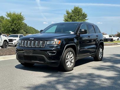 Used 2021 Jeep Grand Cherokee Laredo