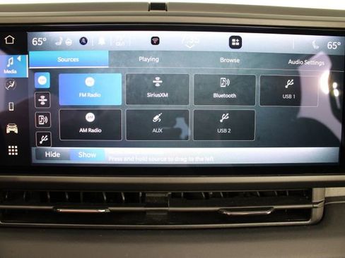 Used 2025 Jeep Wrangler Unlimited Sahara w/ Safety Group AWD/4WD image 5