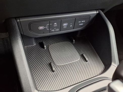 Used 2025 Kia K4 EX FWD image 57